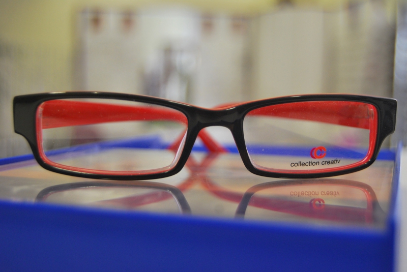 opticien-LA FARLEDE-min_view-sight-lens-frame-optics-spectacles-1141012-pxhere.com